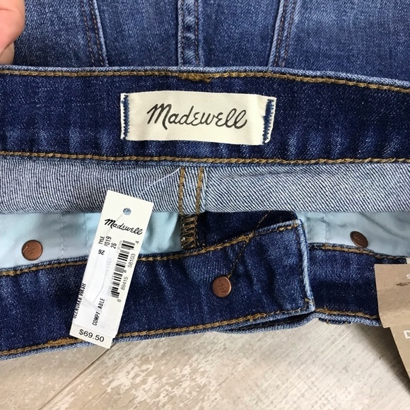 MADEWELL High-Rise Denim Shorts in Glenoaks Wash - Picture 7 of 9